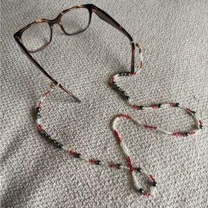 Handmade Pearlescent Beaded Eyeglasses Chain